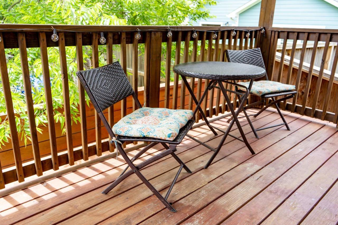 Super Cozy 2 Bedroom With Fast Wifi And Queen Bed Close To Downtown Houston!! Bagian luar foto